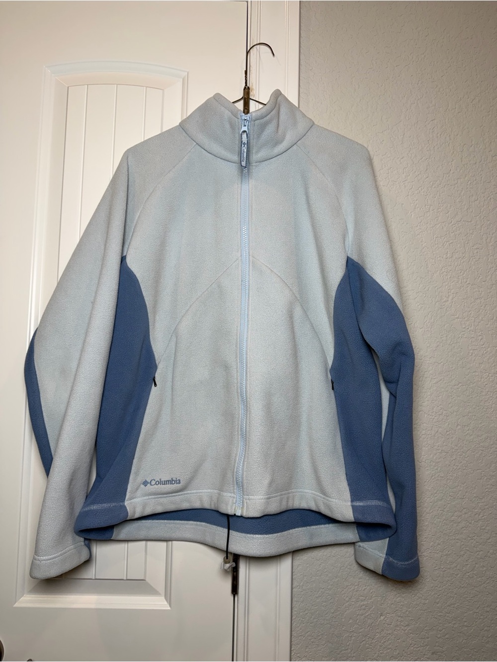 Columbia Light Blue and Slate Blue Women’s  Fleece Jacket